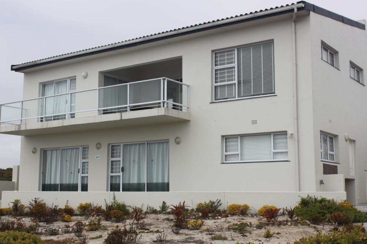 Seester Accommodation Lambert's Bay Bilik gambar