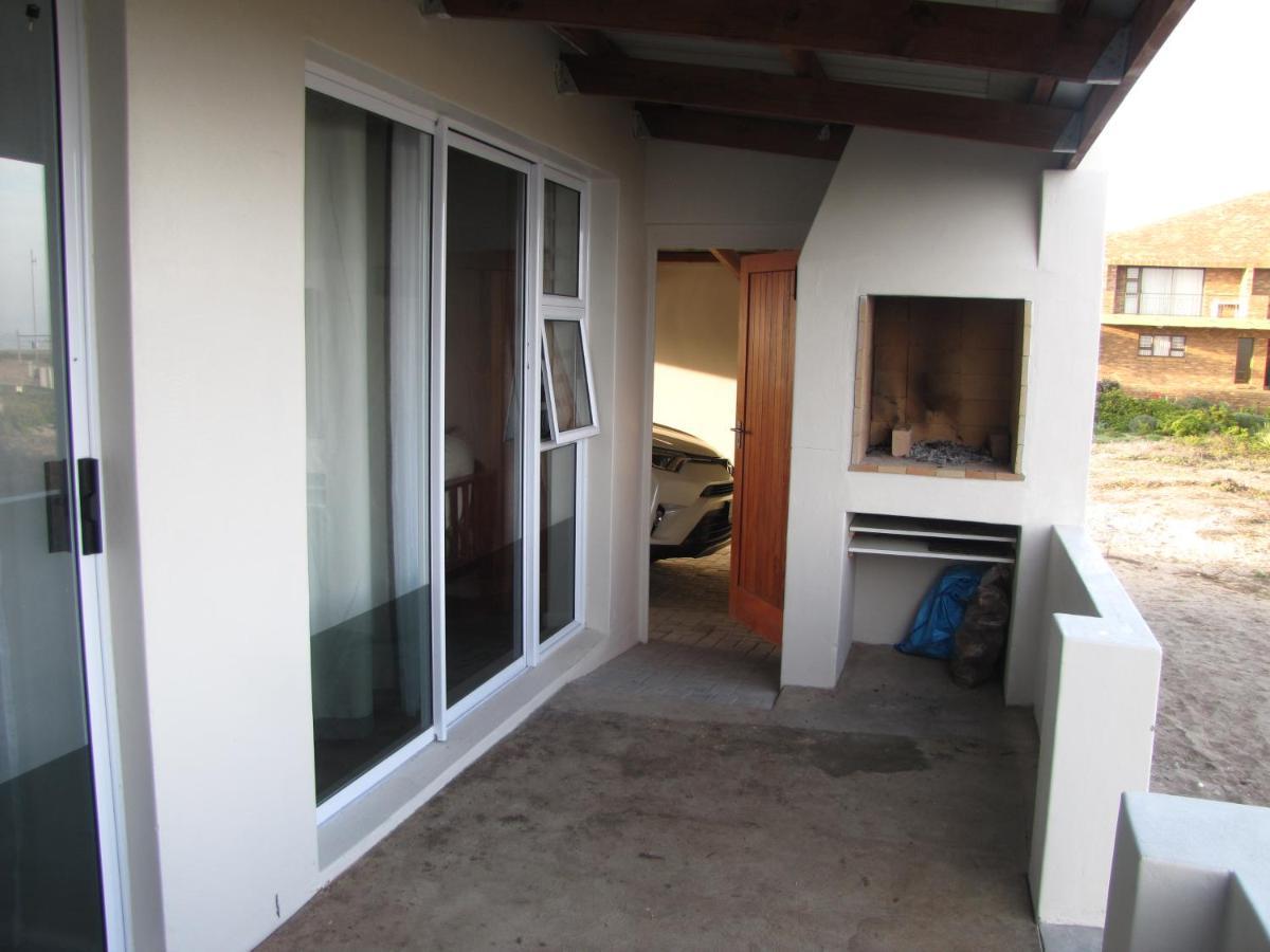 Seester Accommodation Lambert's Bay Bilik gambar